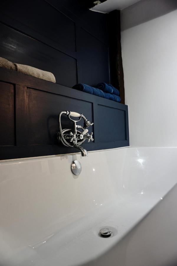 Ferme Fleurie Bed & Breakfast Bergesserin Bagian luar foto