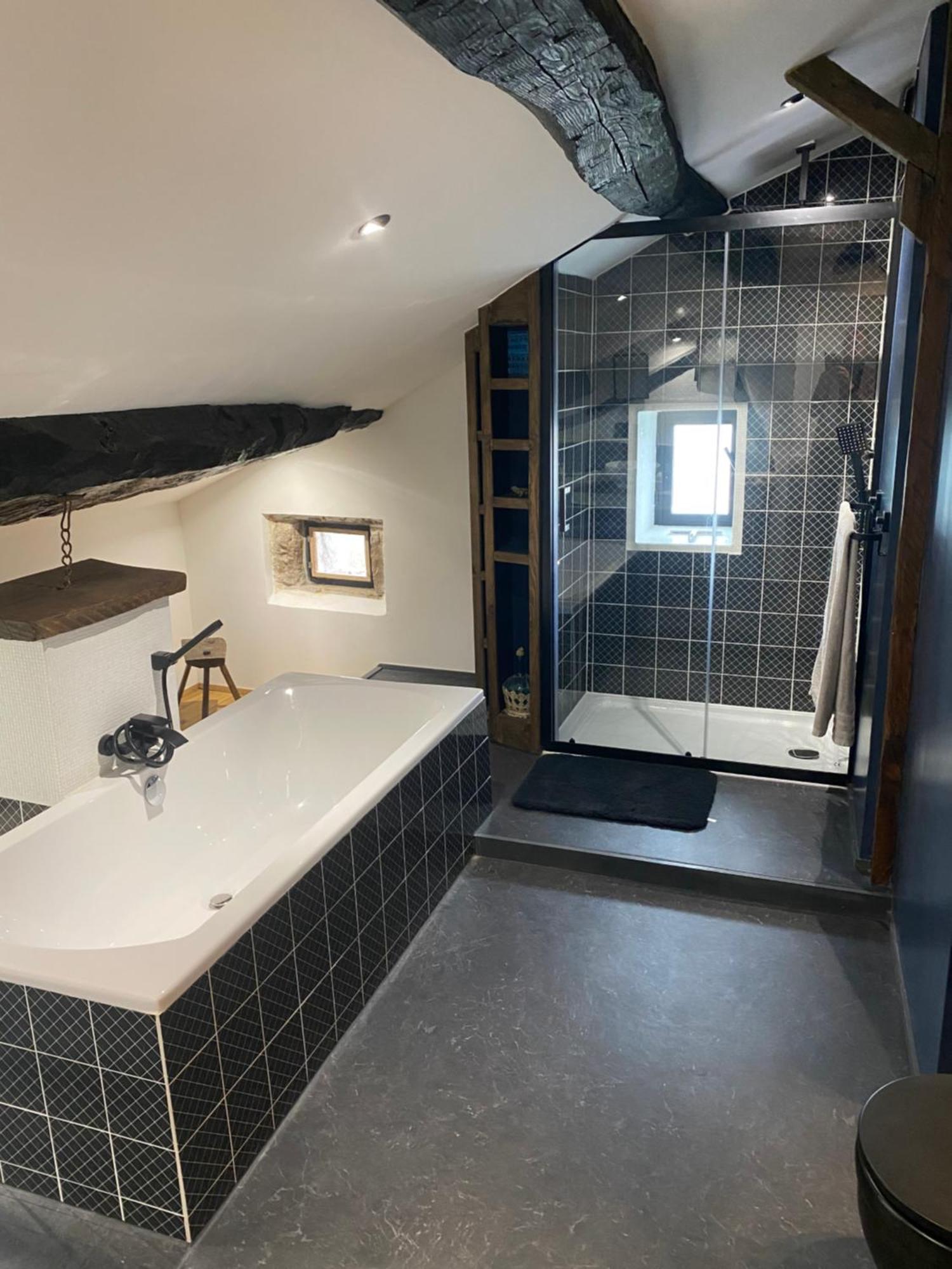 Ferme Fleurie Bed & Breakfast Bergesserin Bagian luar foto